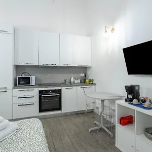 Appartamento Luxury {fuga Romantica } Ponte Coperto, Pavia